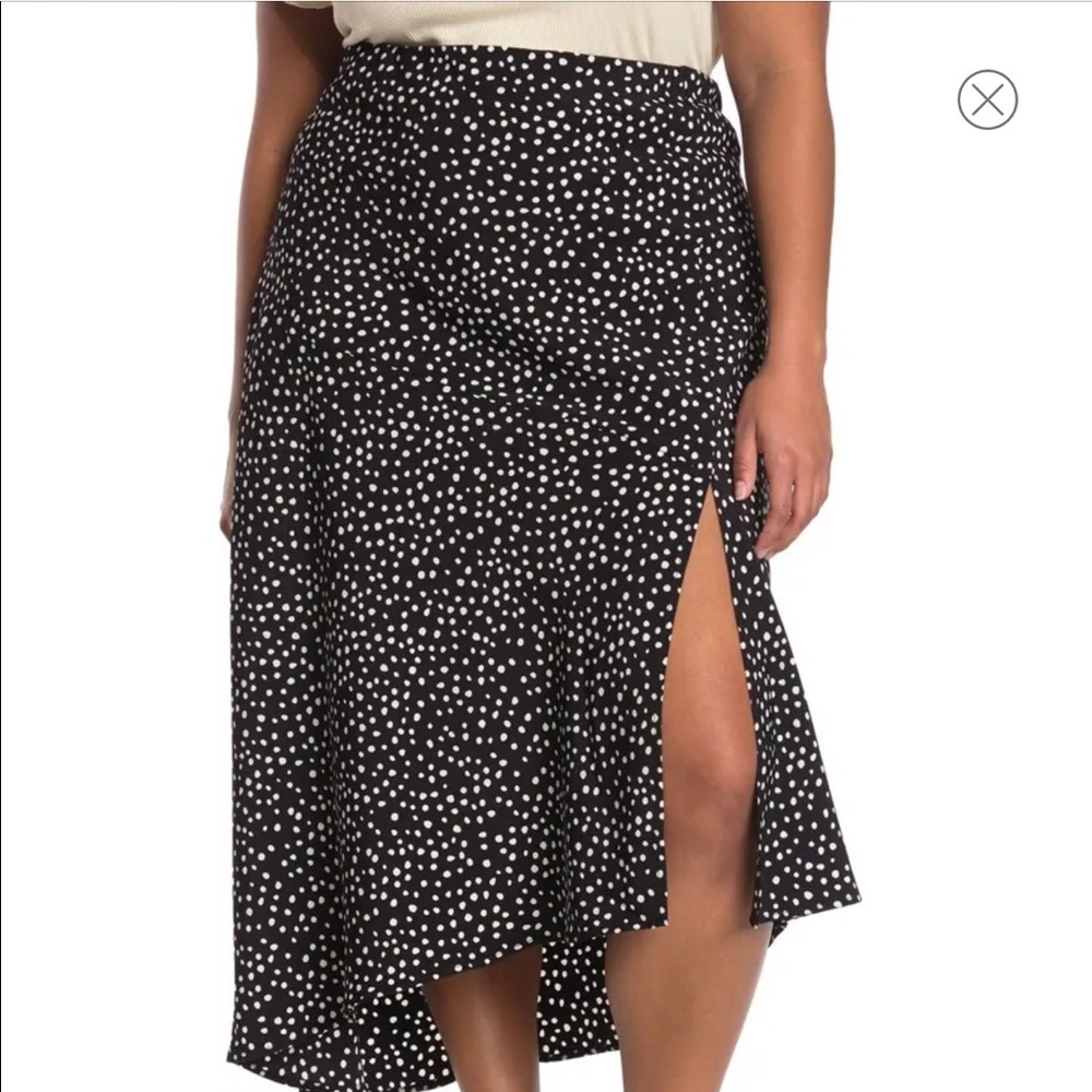 Mauby side split satin skirt